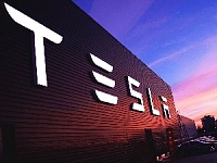 Tesla получила контракт на поставку в Австралию аккумуляторов для хранения «чистой» энергии